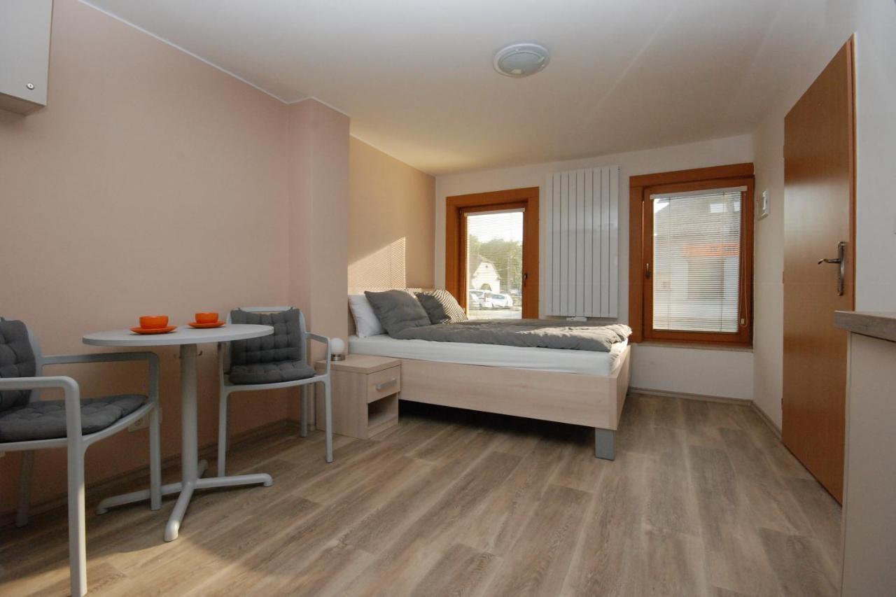 Apartmán MH Břeclav Exteriér fotografie
